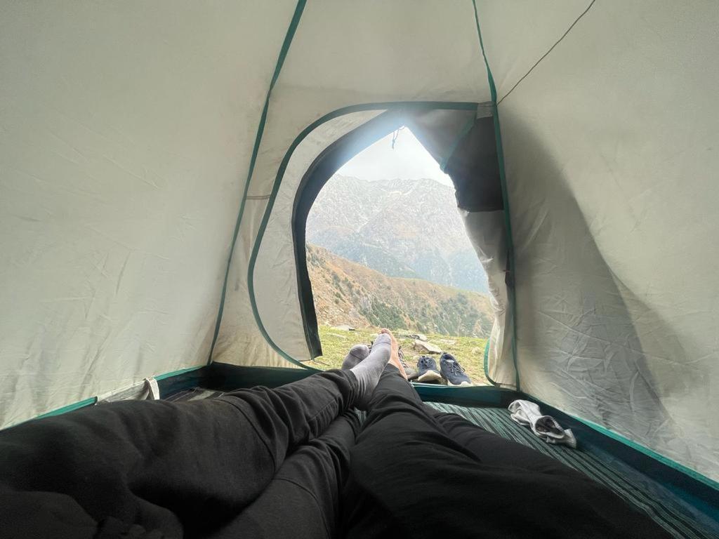 Triund Trek Hotel Dharamshala Eksteriør billede