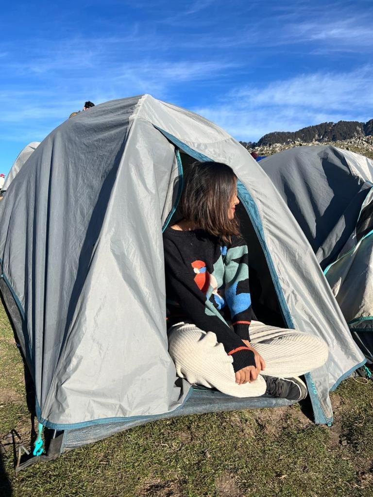 Triund Trek Hotel Dharamshala Eksteriør billede