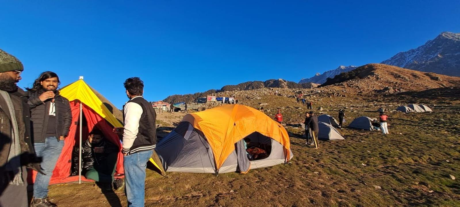 Triund Trek Hotel Dharamshala Eksteriør billede